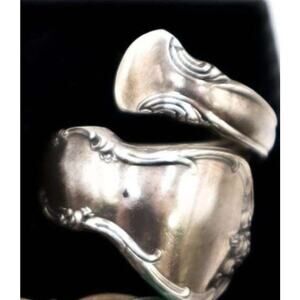 Towle Sterling Silver Ring